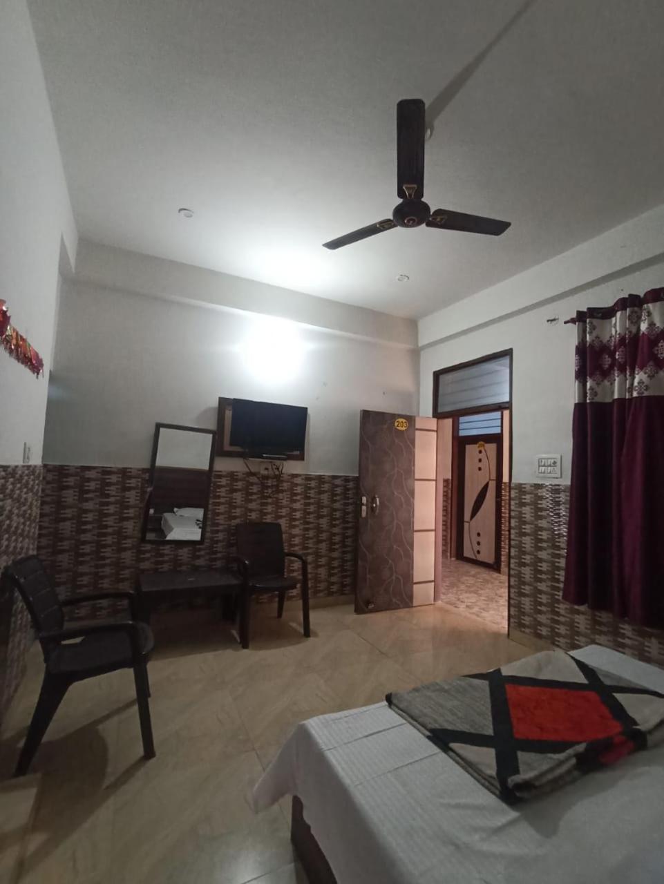 Tushar Guest House Jawāla Mukhi Exterior foto